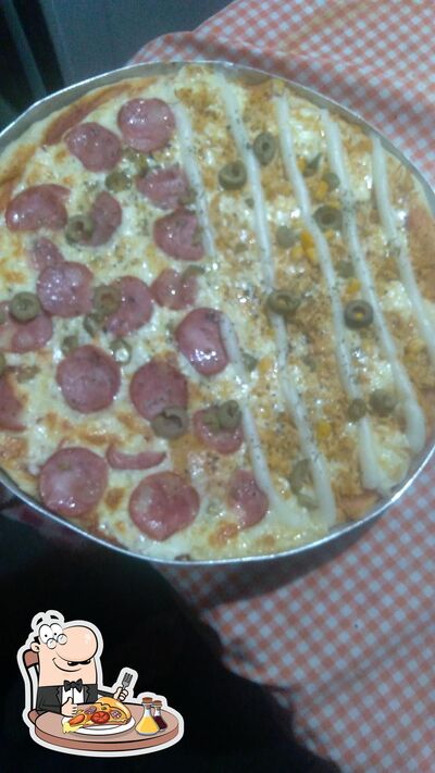 Escolha pizza no Bárbara Pizzaria