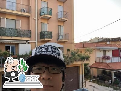 Goditi la vista dagli esterni di Ristorante Maki