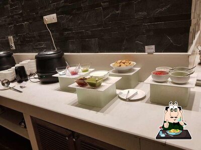 Food at Cafe 55 - Park Inn