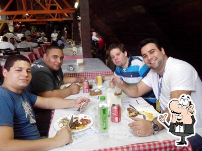 Veja imagens do interior do Dom Zelittu's
