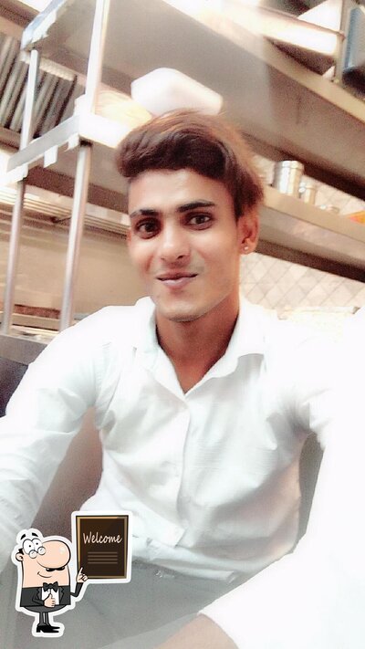Khan Chacha photo