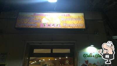 Dai un'occhiata agli interni di PANIFICIO RAFFA