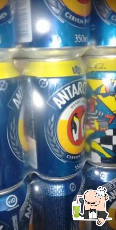 Bar Ze Devagar offerece uma variedade de bebidas