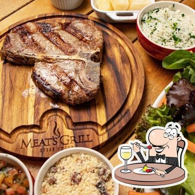 Comida em Meats - Muito Além Da Carne