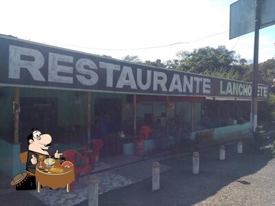 Comida em Restaurante Faustão