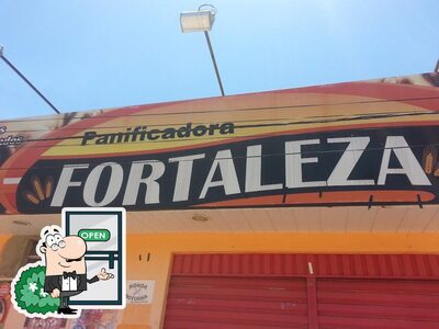 Veja o exterior do Panificadora Fortaleza
