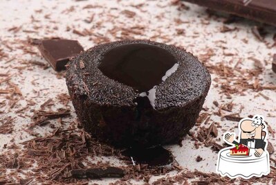 Don’t forget to order a dessert at Sweet Truth - Cake and Desserts
