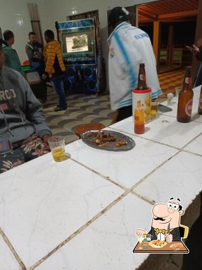 Comida em Bar do di