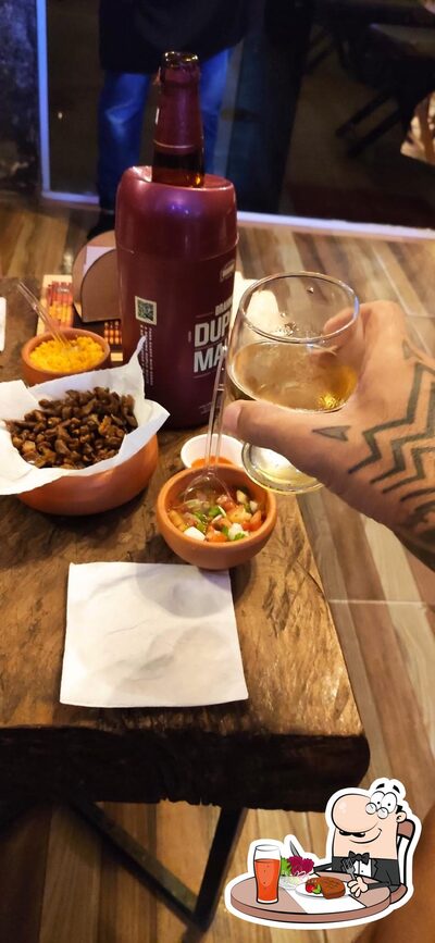 Village beer e petiscos foto