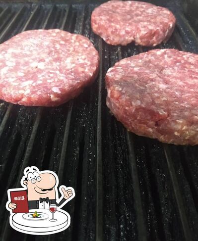 Platos en Black Buffalo Burger