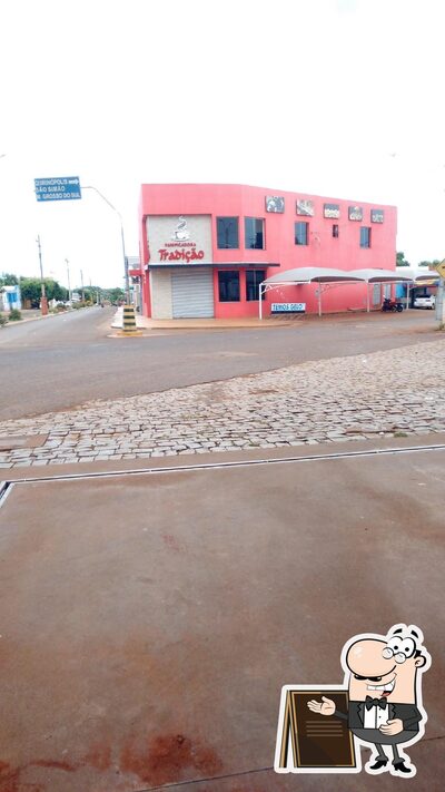 Descubra o exterior do Panificadora Tradição