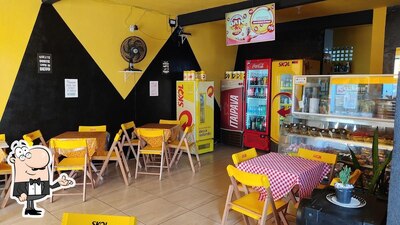 Veja imagens do interior do Parada Obrigatória - Point de Val e Bia