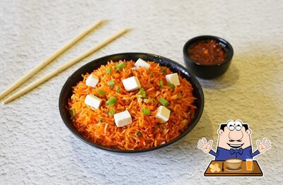 Food at Chow Mein