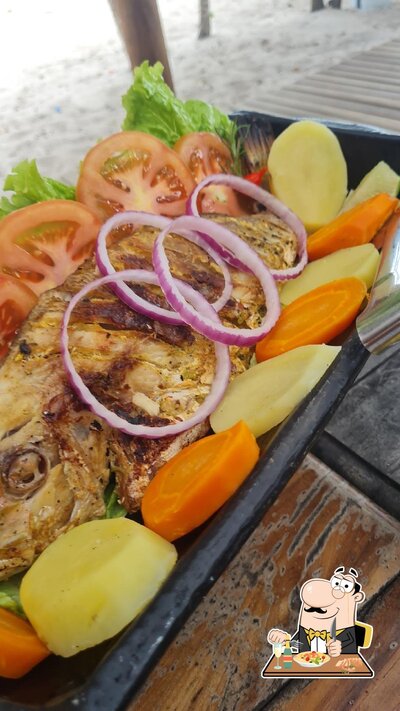 Platos en Esquenta Beach Club