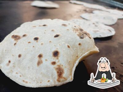 Food at Tasty Chapathi