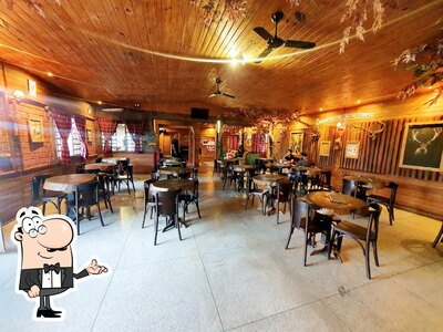Veja imagens do interior do Letts Road