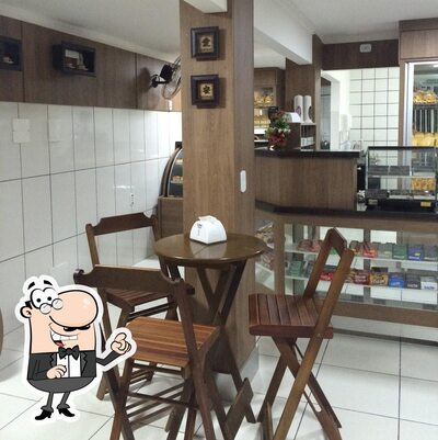 Veja imagens do interior do Padaria Brothers
