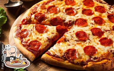 No Pizzaria quero +, você pode pedir pizza