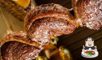 Pratos de carne são servidos no Restaurante Sabor de Goiás