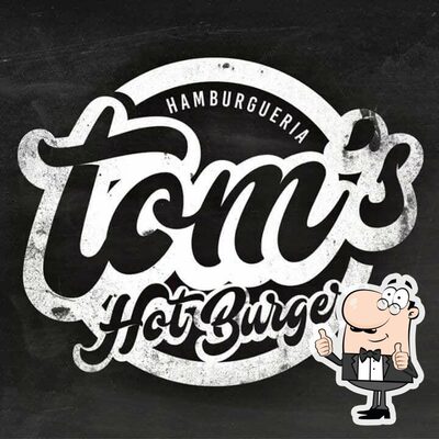 O logotipo do Toms Hotburgers