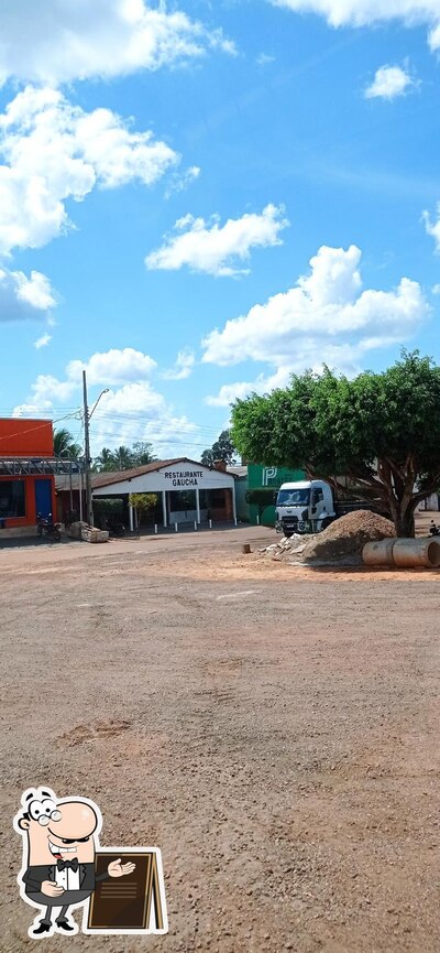 Você pode espairecer no na área externa do Restaurante Gaucha