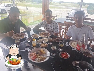 Comida em Carneiro do Chaves 1