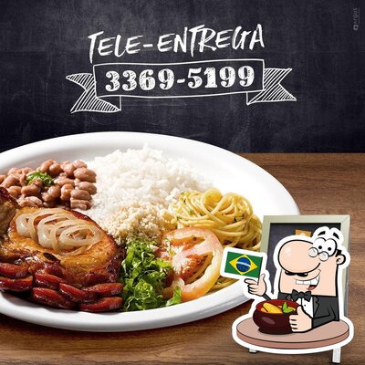 Comida em Restaurante Balada Mix