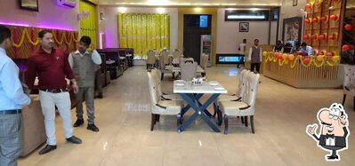 The interior of S&G Restaurant