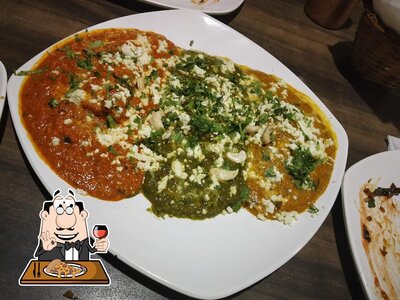 Get pizza at Madhu Ruchi - Pure Veg Restaurant in Dilsukhnagar