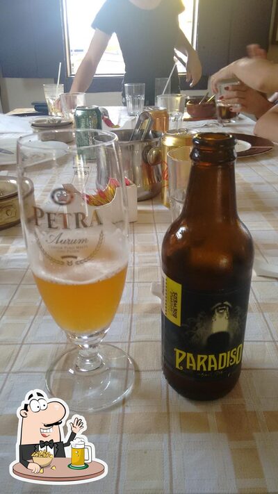 Desfrute a seleção de cervejas