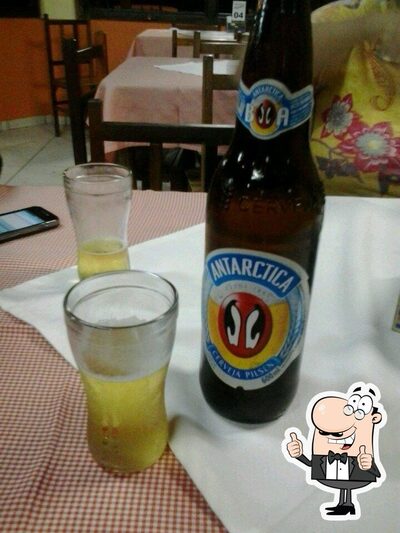 Desfrute de um drinque no Varanda's