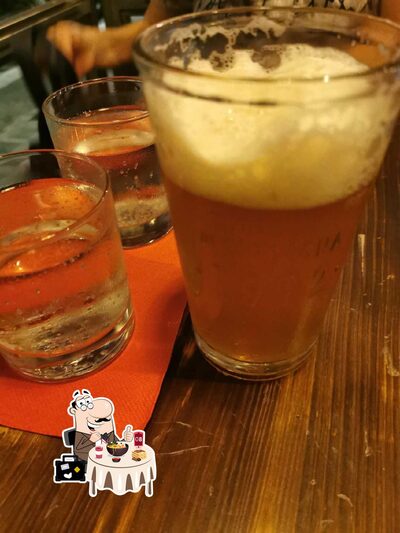 Cibo al The Barrel Bar & Grill