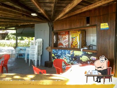 Veja imagens do interior do Barraca Brisa-Mar