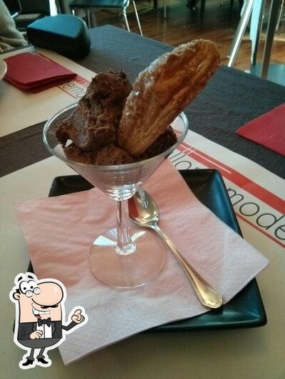 Siediti a un tavolo di Trattoria Moderna