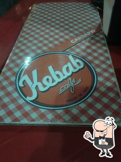 Veja imagens do interior do Kebab Café Dourados