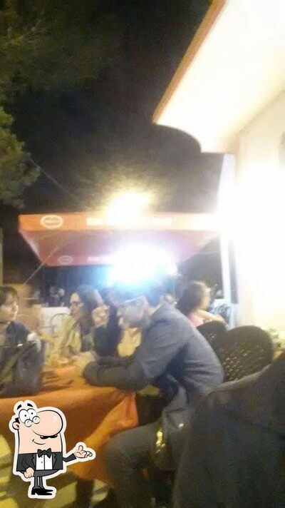 Siediti a un tavolo di Barbablu
