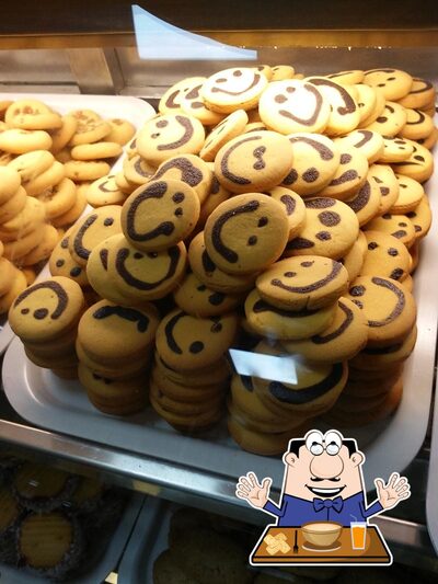 Meals at Mahalaxmi Bakery
