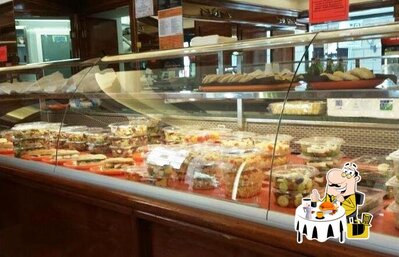 Platti al Gastronomia Emilia