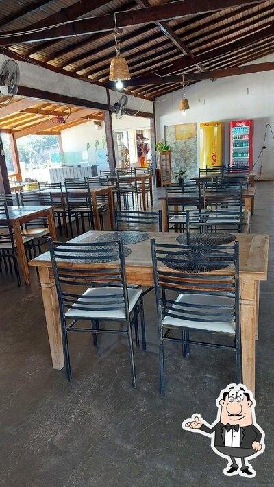 O interior do Restaurante Tião Mineiro