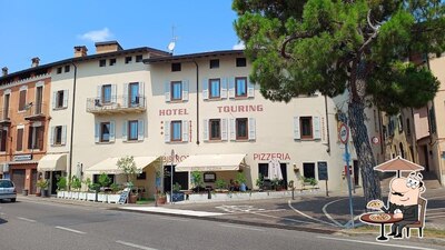 La parte esterna è una caratteristica importante di Italian Bistrot