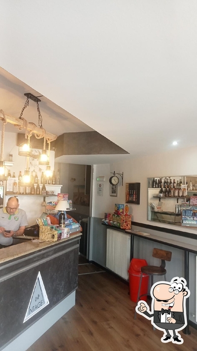 Gli interni di Vintage Café