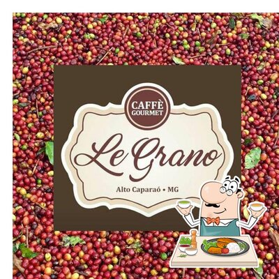 Platos en Café Le Grano