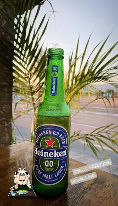Comida em Bar do Parque