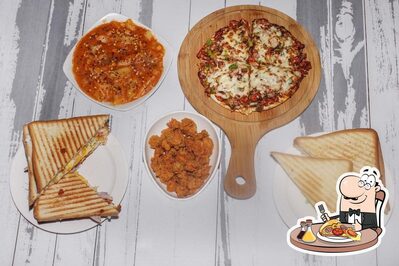 Order different variants of pizza