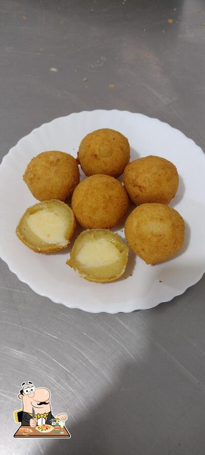 Platos en esquina do pão