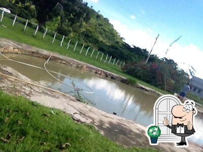 a parte exterior é uma característica importante do Bode gril