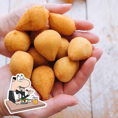 Comida em Mini coxinhas jm