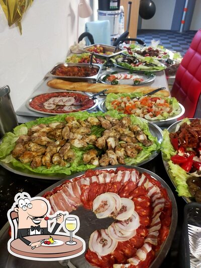 Plats à E&B Snack