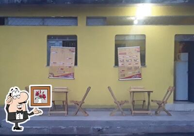 O interior do LANCHE LN DELIVERY