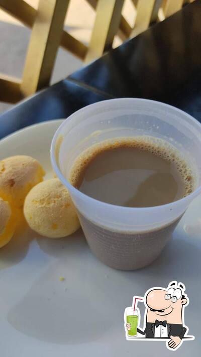 Desfrute de um drinque no Panificadora Paladar